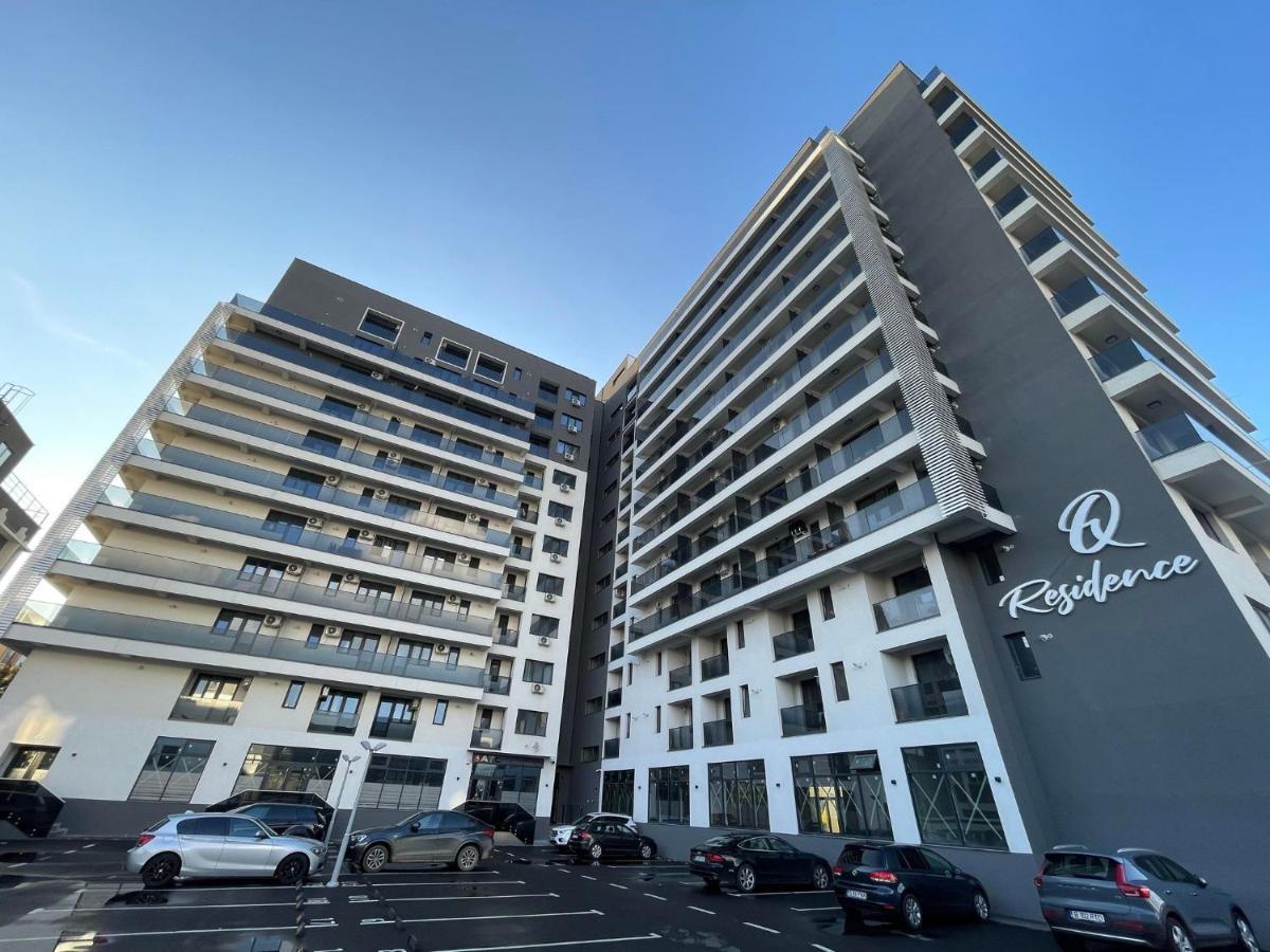 Center Apartment Palas Mall View Iasi Bagian luar foto